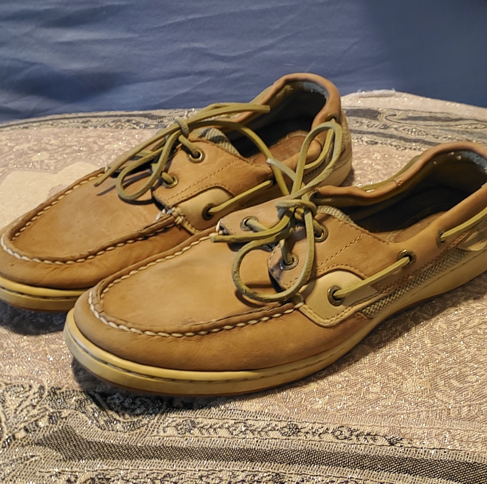 Sperry top sider deck boat shoes sz 8.5M